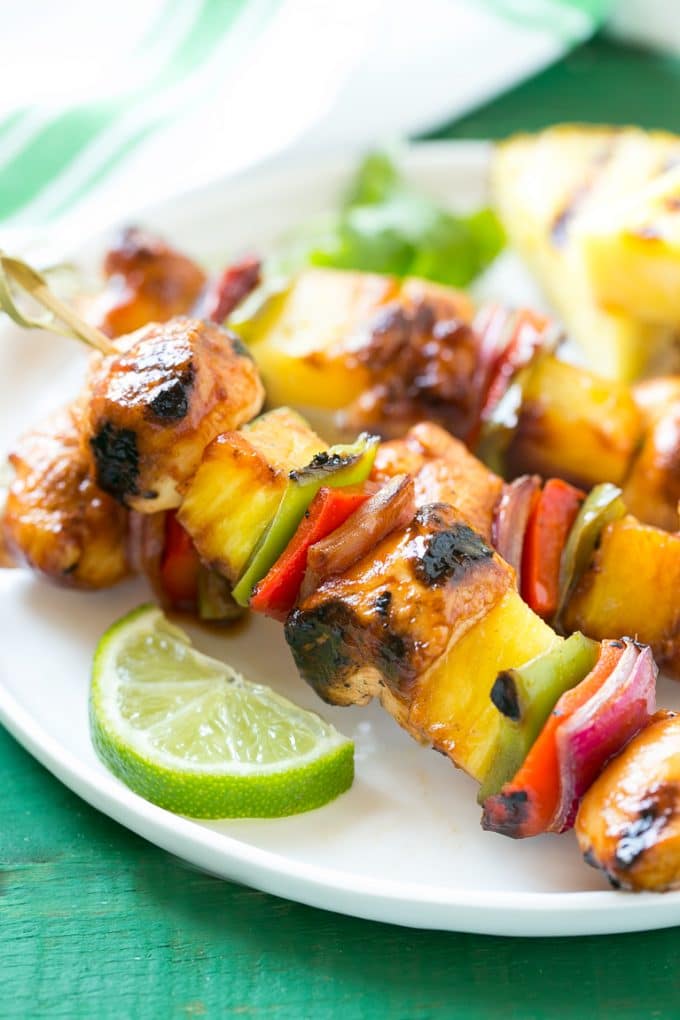 Hawaiian Chicken Kabobs Recipe | Hawaiian Chicken Kabobs | Chicken Pineapple Kabobs #pineapple #chicken #grilling #dinner #ezlod Hawaiian chicken kabobs with pineapple, peppers and onions.