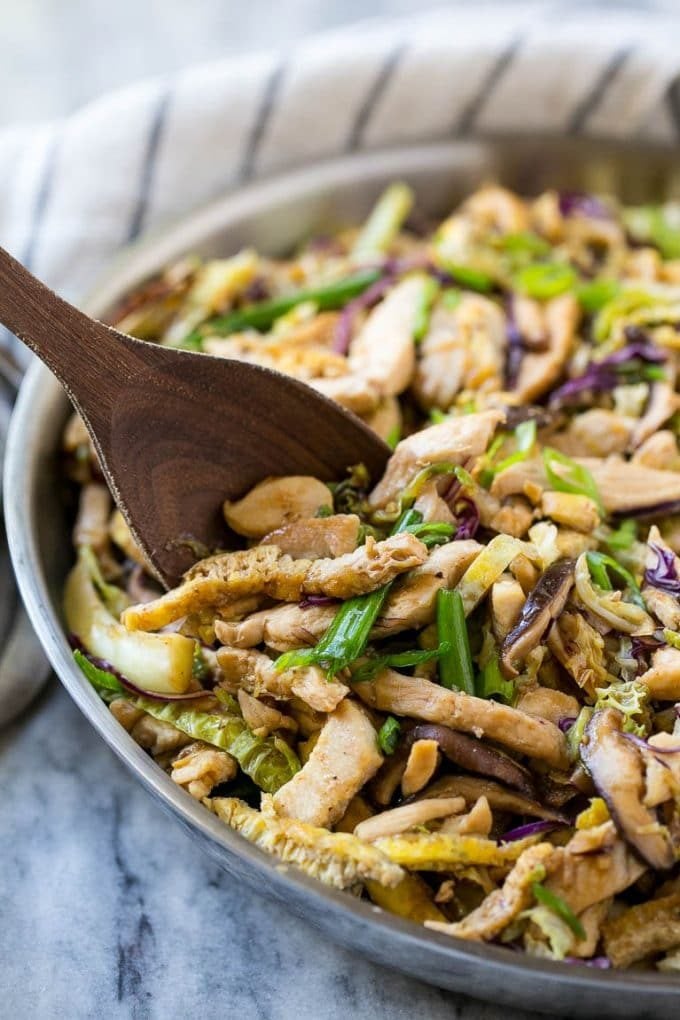 Moo Shu Chicken Recipe | Easy Chicken Recipe | Asian Chicken Recipe | Take Out Recipe | Easy Dinner Recipe #chicken #stirfry #mooshu #dinner #ezlod Moo shu chicken in a skillet with vegetables.