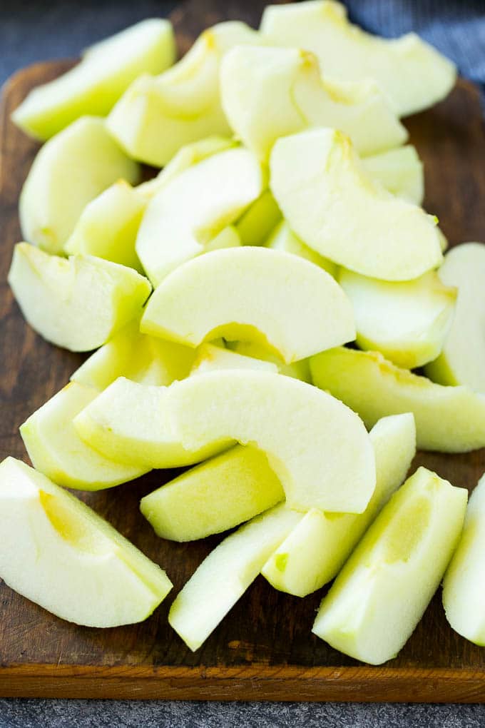 Apple Fries Recipe | Fried Apples Recipe | Cinnamon Sugar Apples | Apple Dessert Recipe #apples #dessert #ezlod #fall Sliced Granny Smith apples.