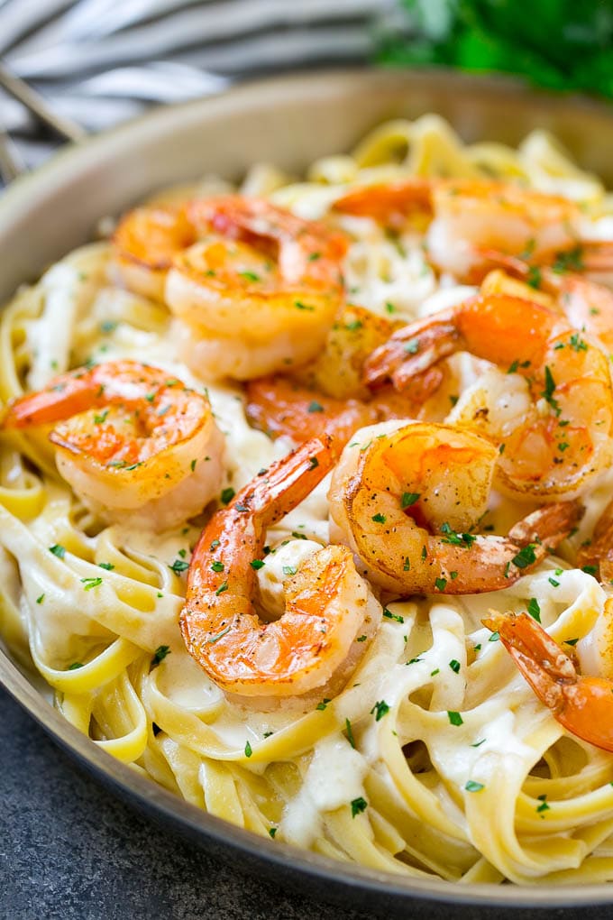 Shrimp Alfredo Recipe | Shrimp Alfredo Pasta | Shrimp Fettuccine Alfredo #shrimp #pasta #italianfood #ezlod Shrimp alfredo pasta with creamy fettuccine, and sauteed shrimp.