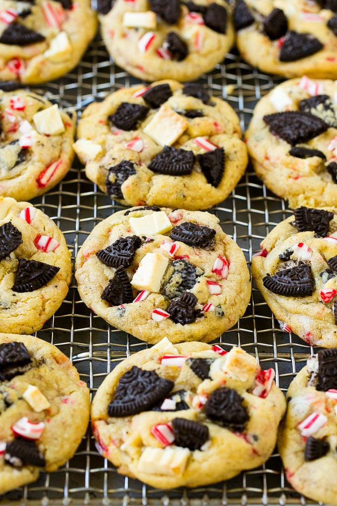 Oreo Peppermint Cookies Recipe | Candy Cane Cookies | Oreo Cookies #oreo #peppermint #cookies #baking #Christmas #sweets #ezlod Oreo peppermint cookies on a cooling rack.
