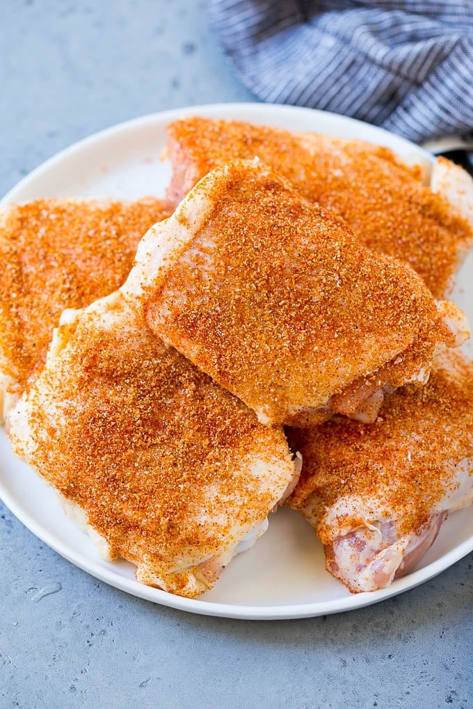 Smoked Chicken Thighs Recipe | Barbecue Chicken Thighs | Easy Chicken Thighs #chicken #barbecue #smoker #dinner #ezlod Poultry coated in a BBQ spice rub.