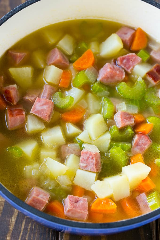 Ham and Potato Soup | Ham Soup | Potato Soup #soup #ham #potato #dinner #comfortfood #ezlod A pot full of ham, potatoes and vegetable simmered in chicken broth.