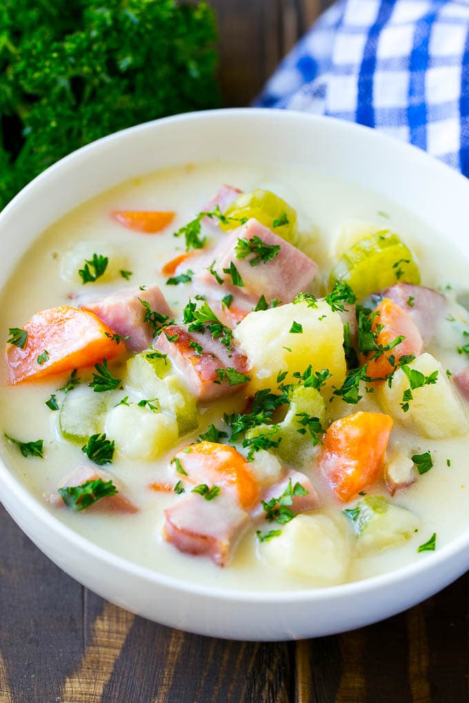 Ham and Potato Soup | Ham Soup | Potato Soup #soup #ham #potato #dinner #comfortfood #ezlod A bowl of ham and potato soup loaded with veggies in a creamy broth.