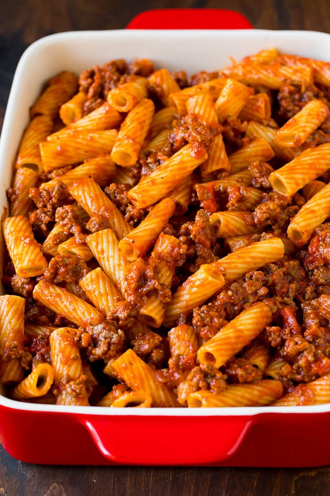Baked Rigatoni Pasta #pasta #dinner #italianfood #groundbeef #ezlod #casserole Rigatoni pasta tossed with meat sauce.