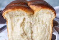 Fluffy Vegan Brioche