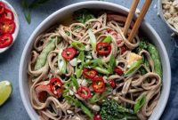 Creamy Vegan Peanut Noodles
