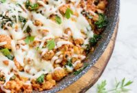 One-Pan Healthy Sausage, Bean, and Kale Skillet