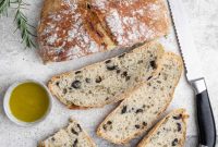 Easy No-Knead Vegan Olive Bread