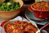 Comforting Vegetarian Cottage Pie with Garlic Butter Sweet Potato Mash