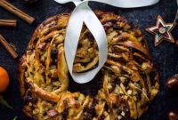 Festive Mincemeat Marzipan And Apple Bread Wreath
