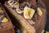 Vegan Banana Cake With Chocolate Peanut Butter Frosting & Kenwood Kmix Review