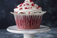 Vegan Red Velvet Cupcakes with Tangy Cream Cheese Frosting