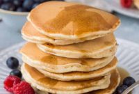 Perfectly Pillowy Vegan Vanilla Pancakes