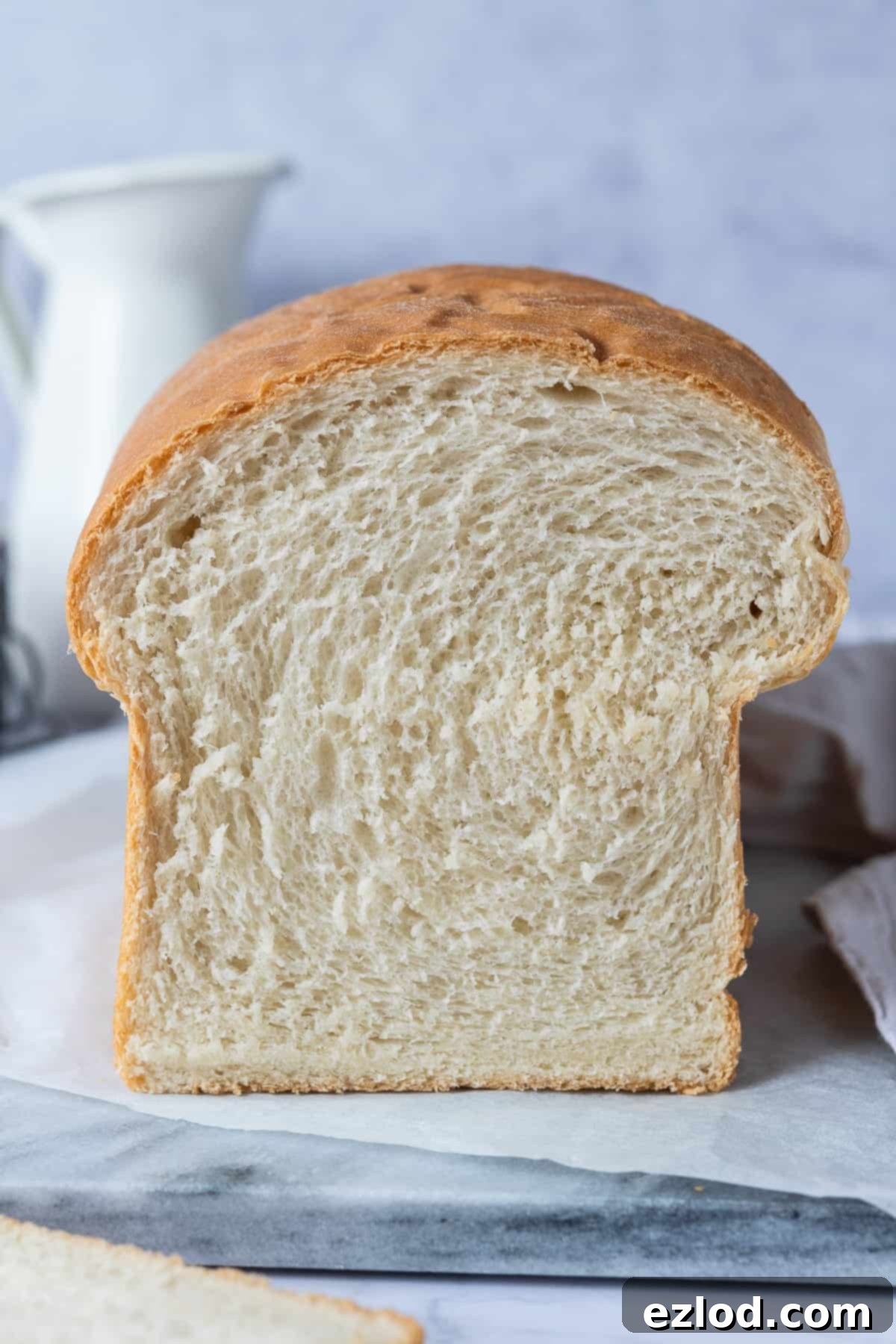 Close up of the end of a loaf of bread