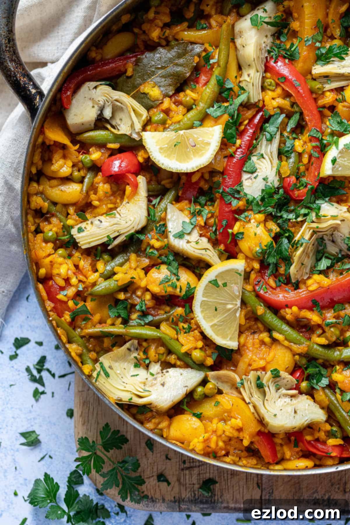 Close up of vegan vegtable paella.