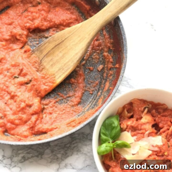 Healthy Penne Vodka Sauce with Chicken