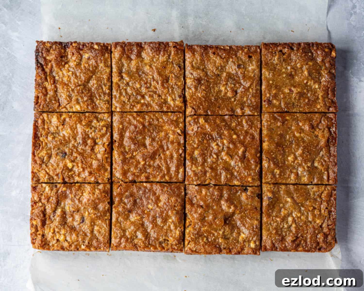 Step 8, the nussecken sliced into squares.