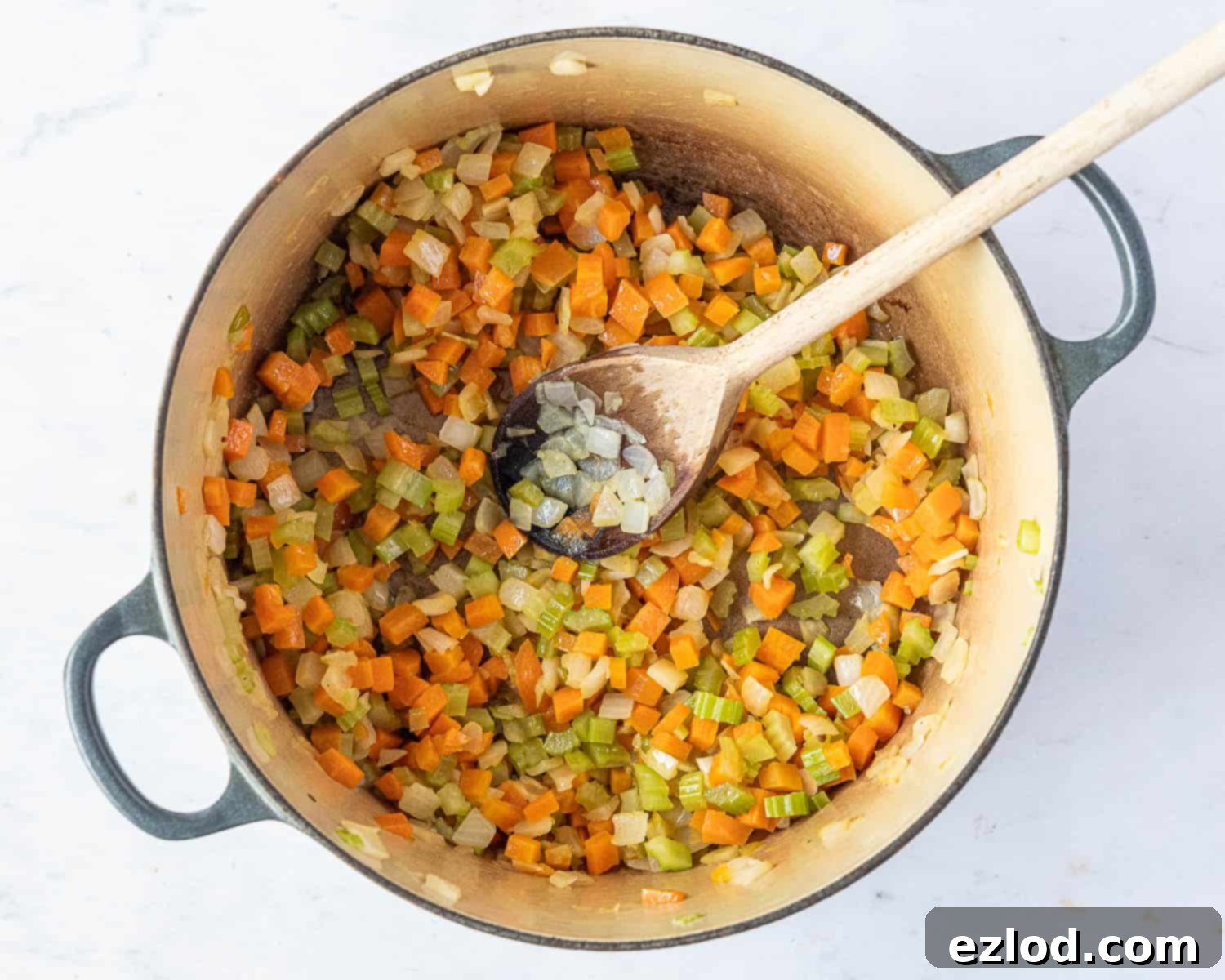 Step 1, frying the vegetables.