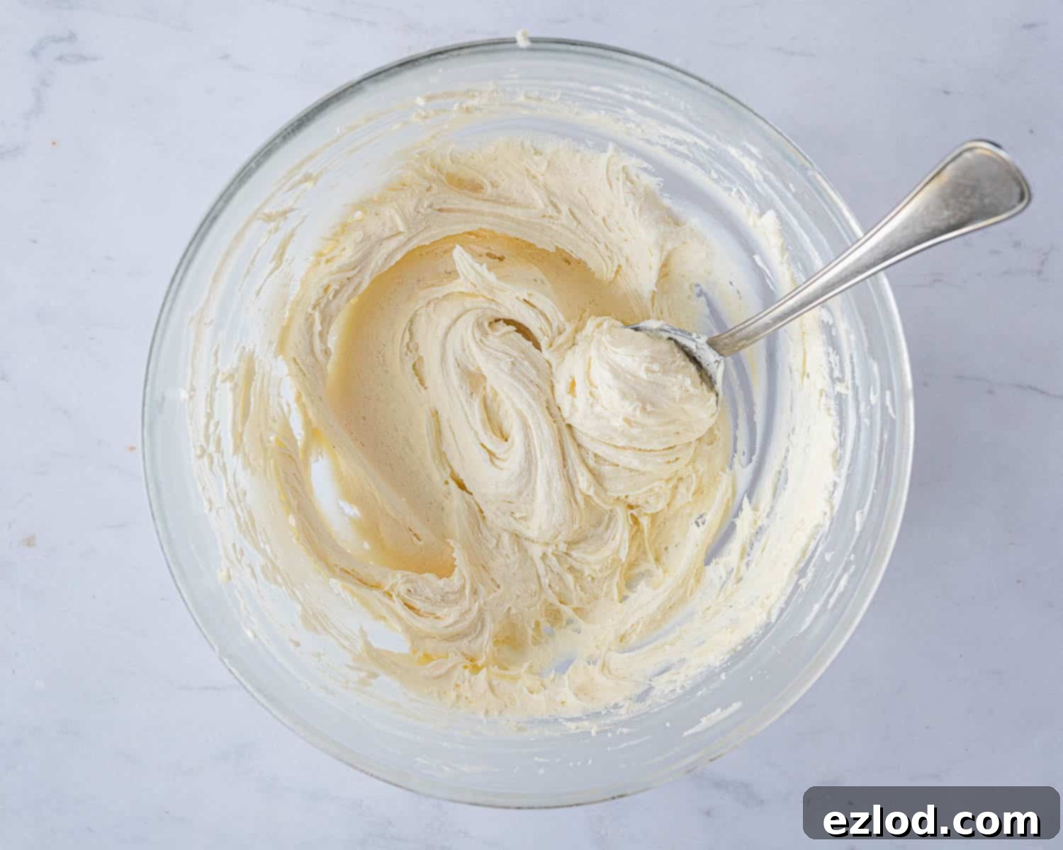 Step 5, the buttercream in a bowl.