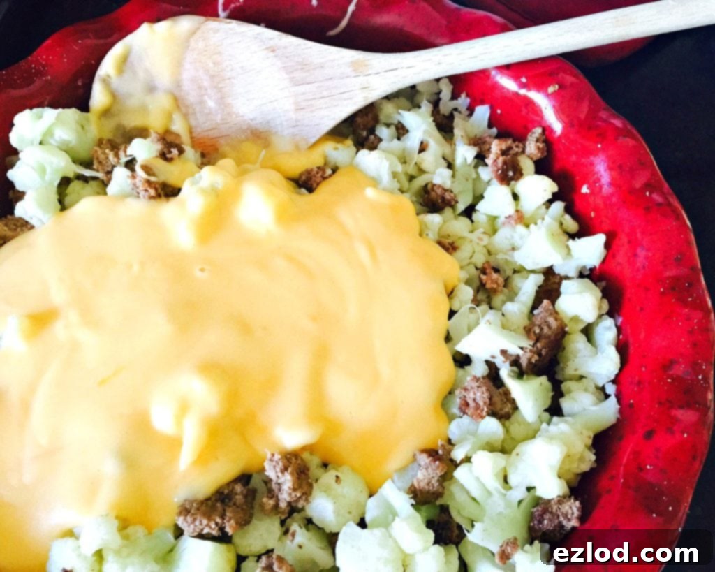 21 Day Fix Cheeseburger Mac with Cauliflower - Low Carb Recipe