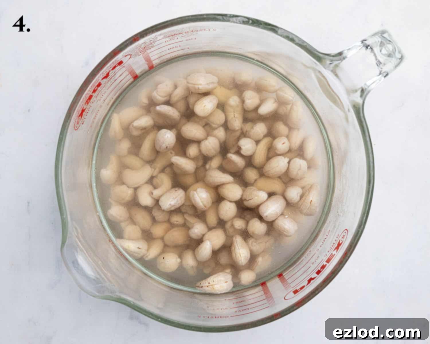 Step 4, the soaking cashews.