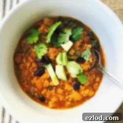 21 Day Fix Sweet Potato Black Bean Chili | Confessions of a Fit Foodie