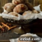Gingerbread spiced apple doughnuts - Domestic Gothess