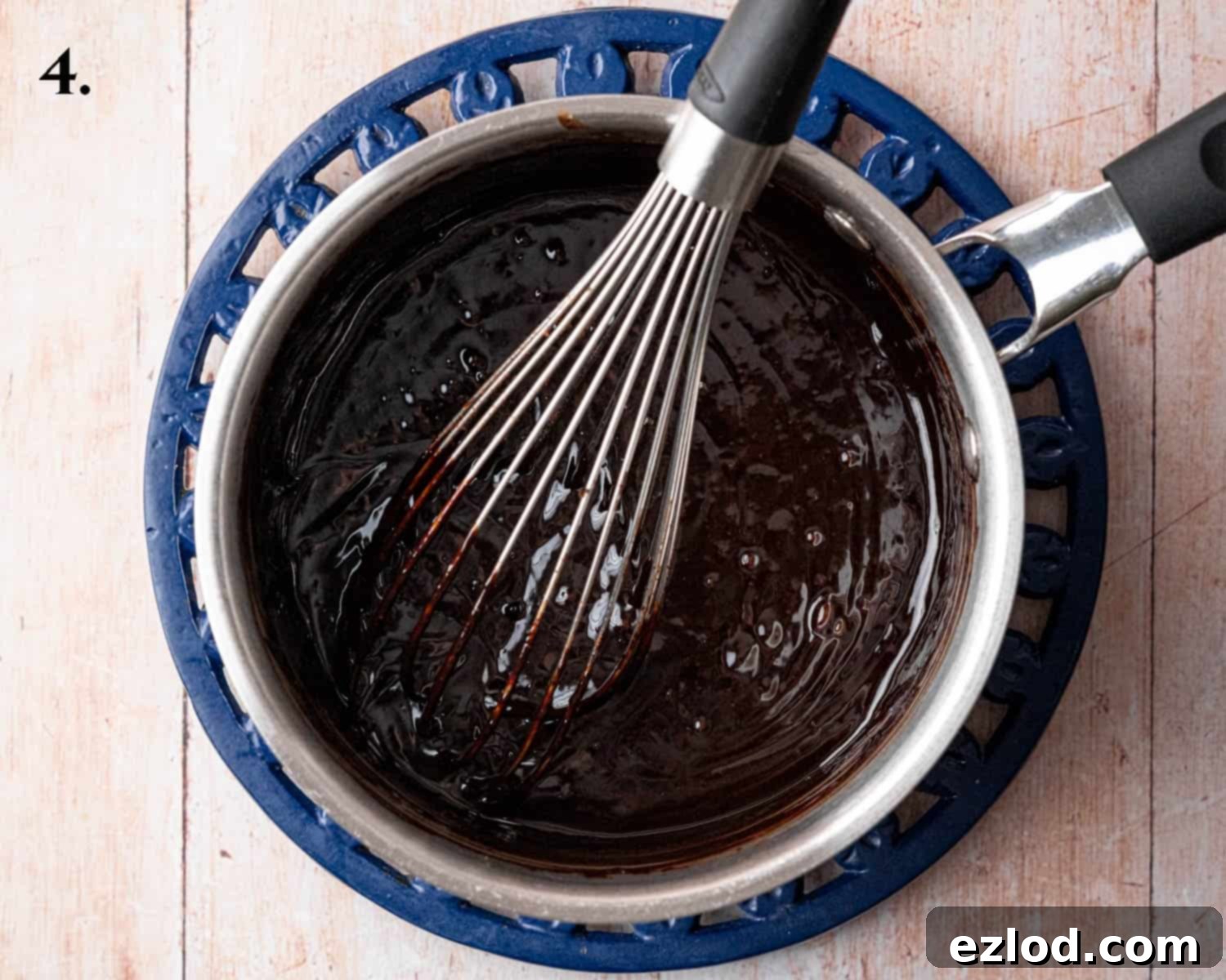 Step 4, the chocolate filling in a pan.