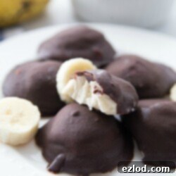 Delicious 21 Day Fix Banana Ice Cream Bon Bons coated in chocolate
