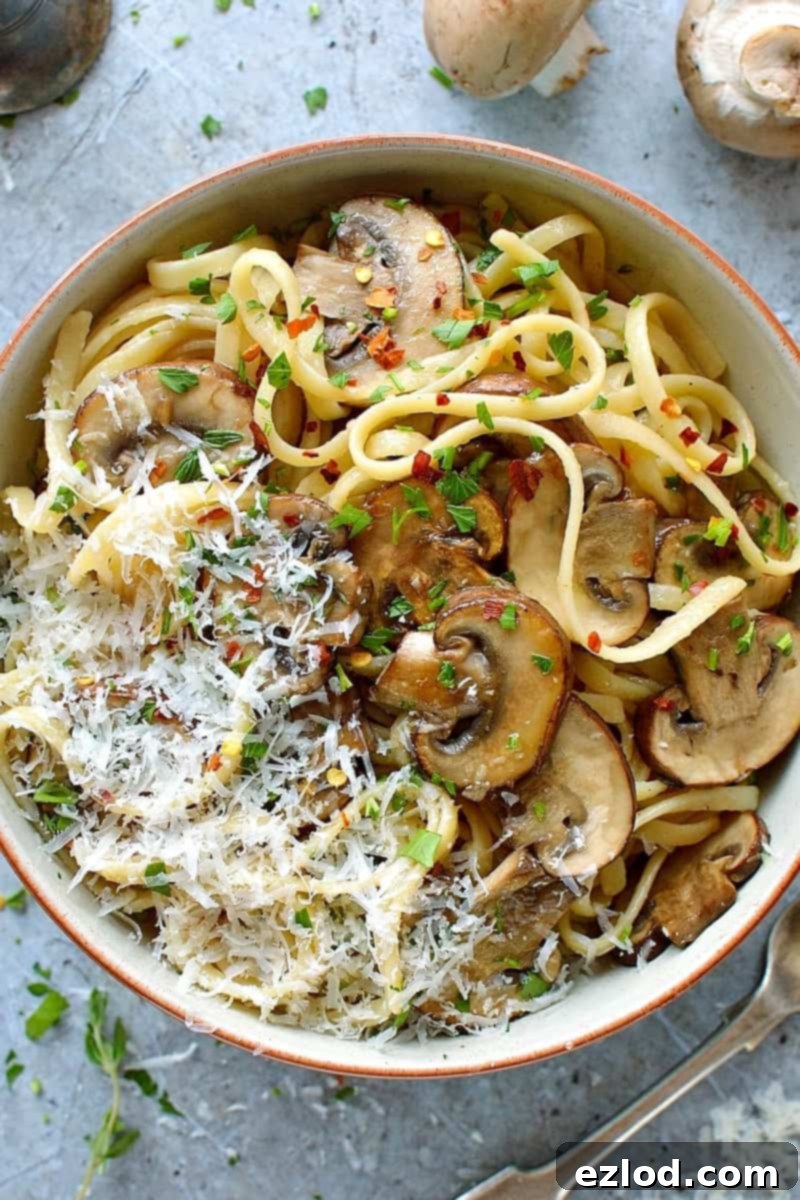 Easy mushroom linguine - ready in fifteen minutes this vegetarian mushroom linguine is quick, easy, healthy and delicious.