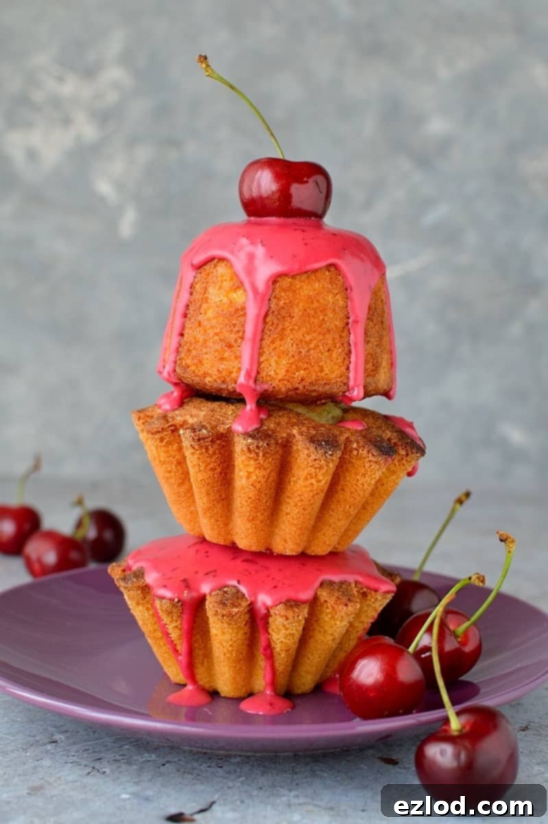 Little cherry almond cakes - easy to make and perfect for picnics!
