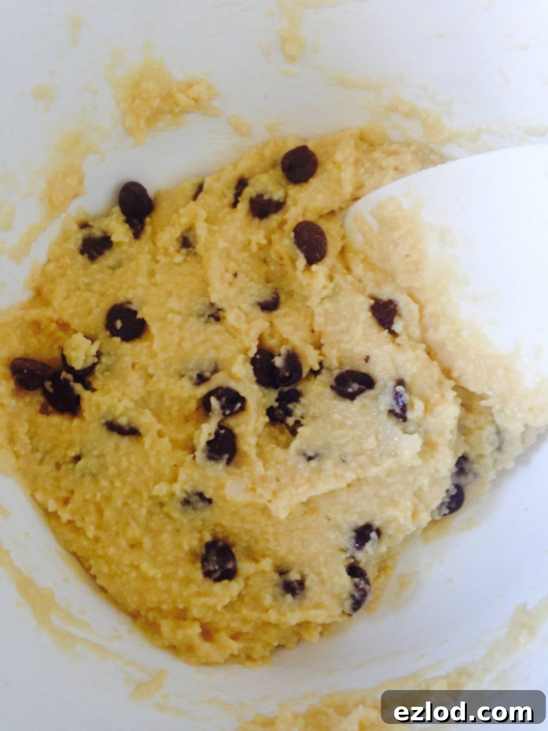 Unbaked dough for FIXATE Gluten Free Chocolate Chip Cookies - A 21 Day Fix approved treat recipe | ConfessionsOfAFitFoodie.com