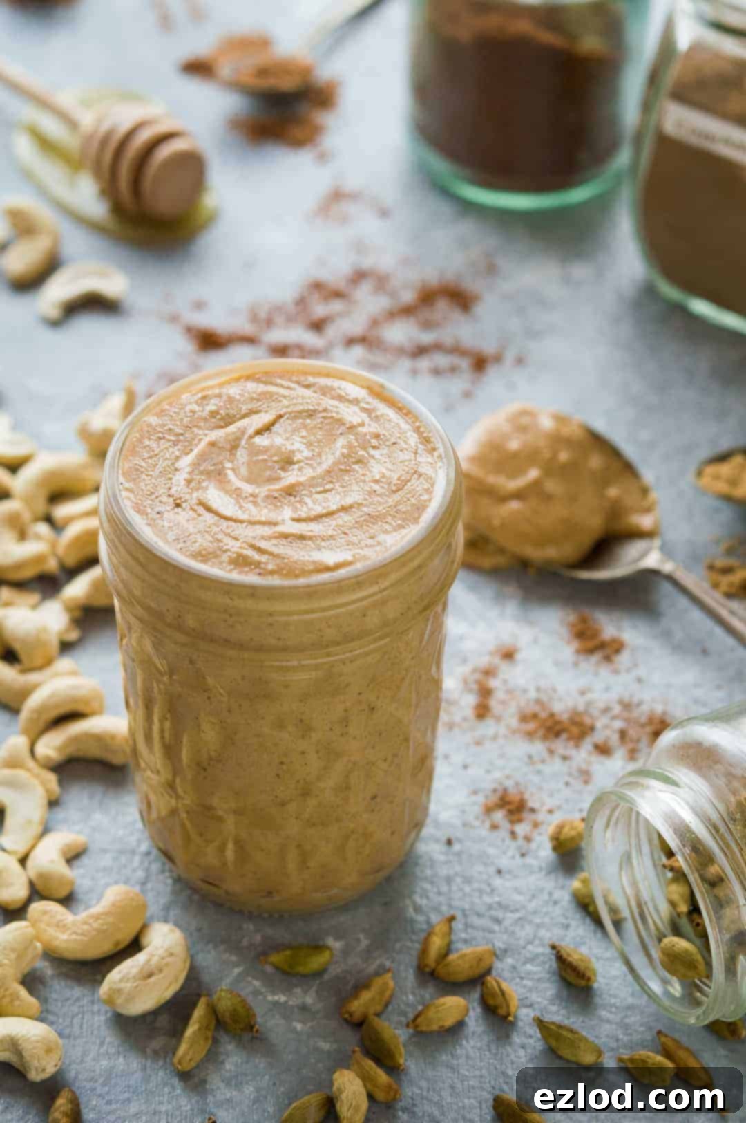 Chai spiced cashew butter - a delicious, flavourful homemade nut butter; you'll want to slather it on everything!