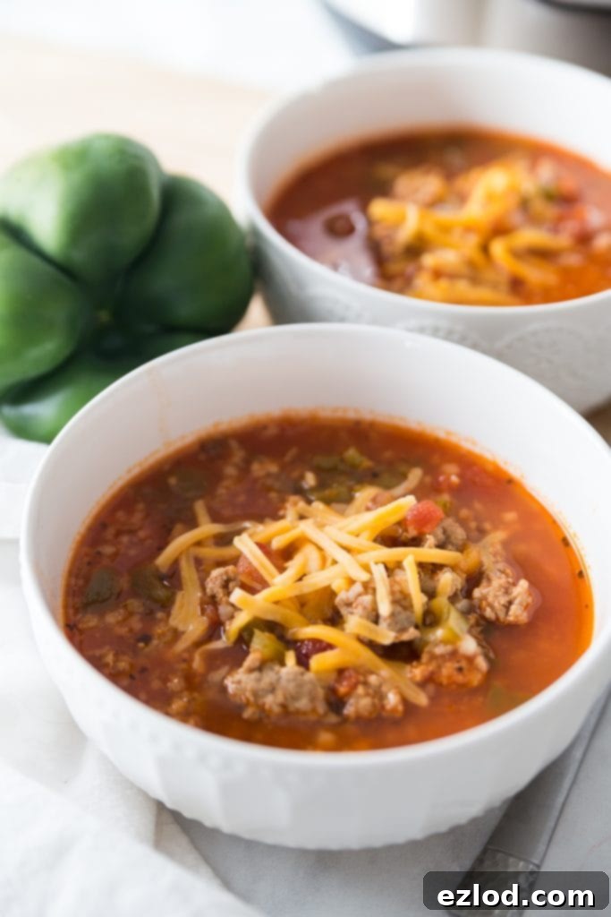 Instant Pot Low Carb Stuffed Pepper Soup, a hearty and healthy 21 Day Fix and 2B Mindset friendly meal.