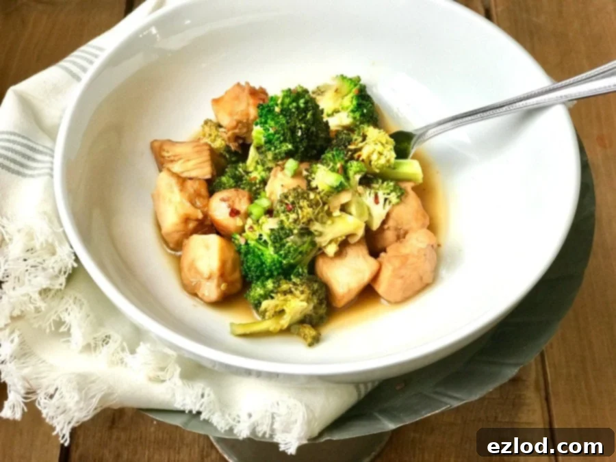 Instant Pot Chicken and Broccoli, a delicious and healthy 21 Day Fix meal option.