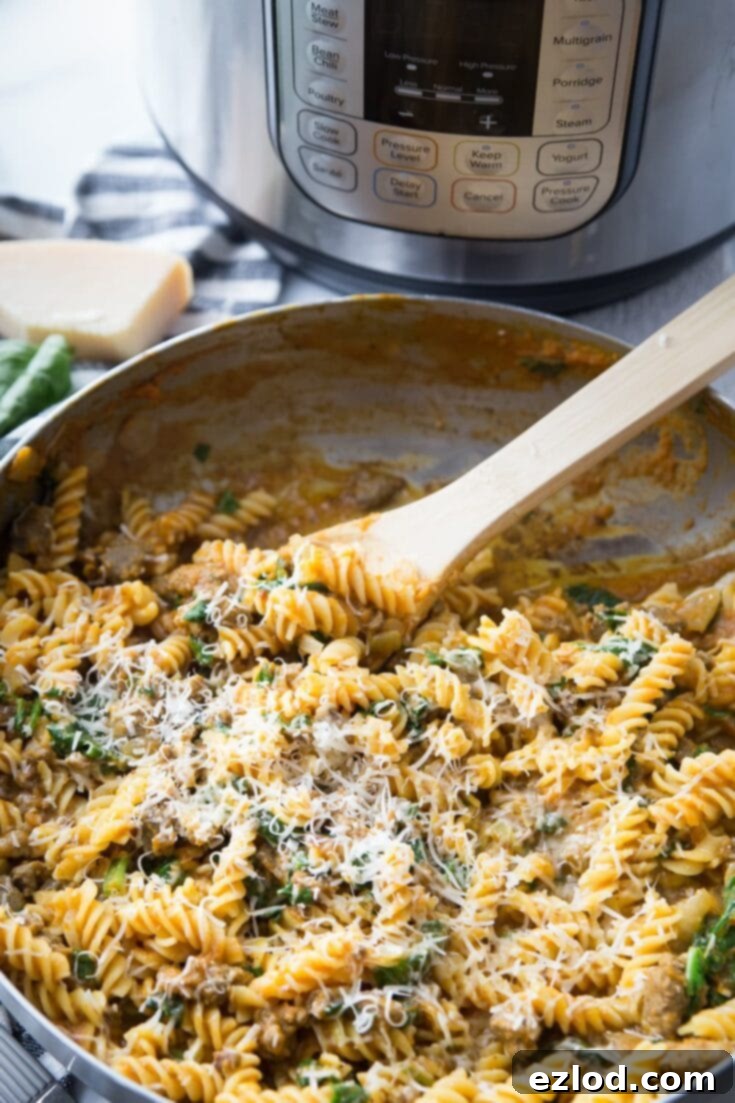 21 Day Fix Pumpkin Pasta with Spicy Sausage