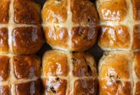 Sweet Spiced Vegan Buns