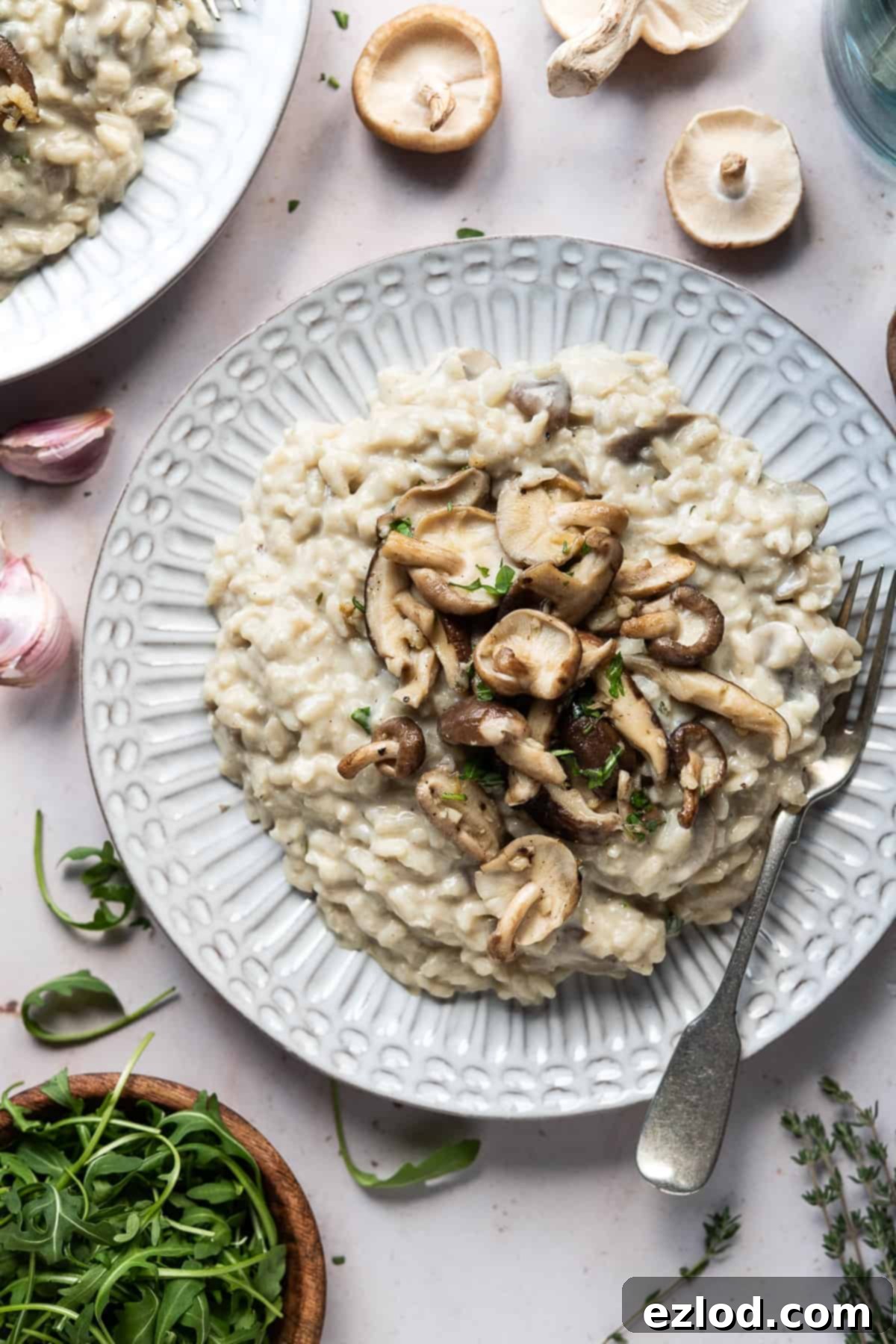 Decadent Vegan Truffle Mushroom Risotto 1 featured 14275