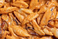 Velvety Gochujang Cream Pasta with Vegan Scissor Tofu