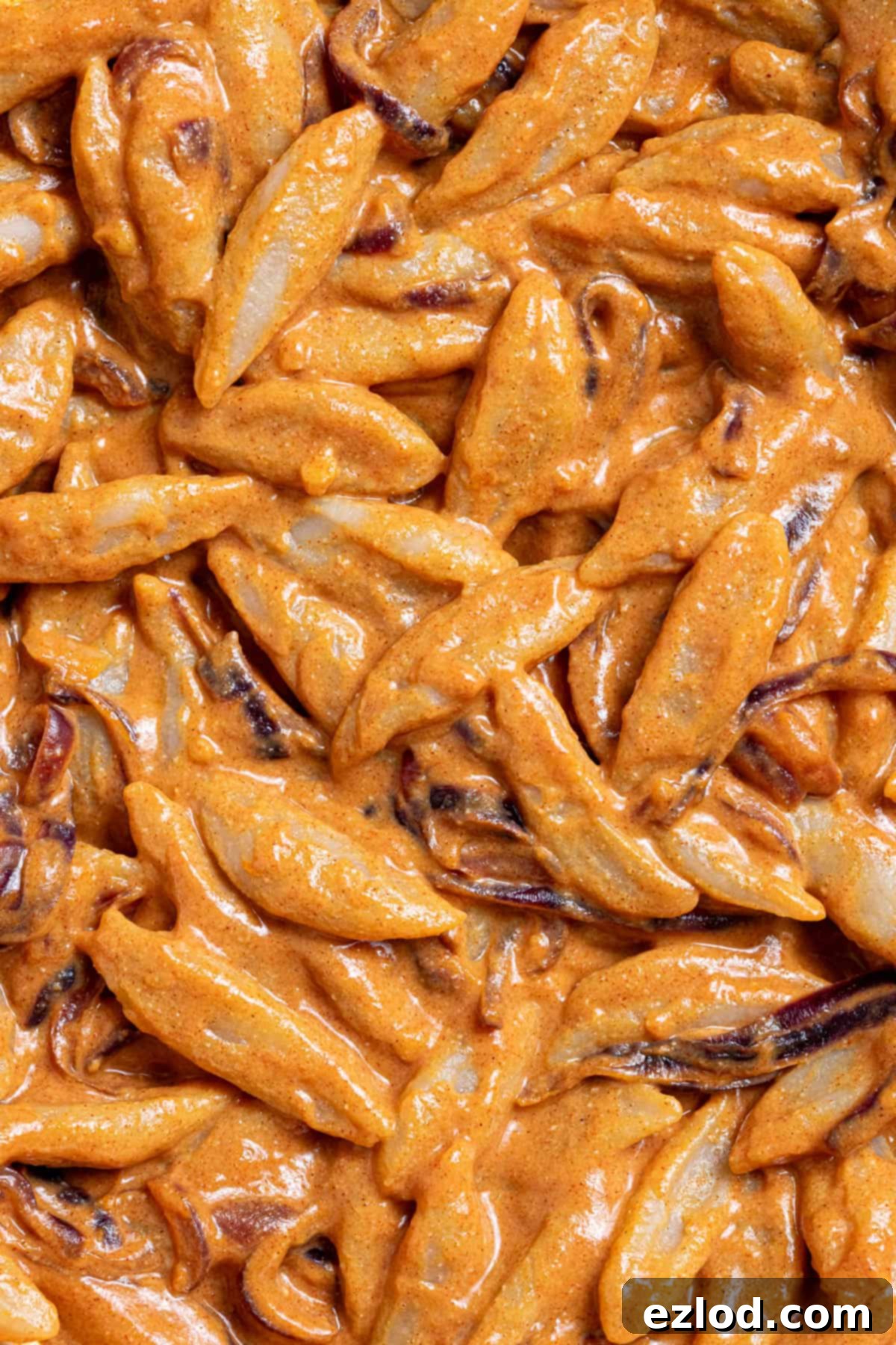 Velvety Gochujang Cream Pasta with Vegan Scissor Tofu 1 featured 22209