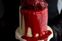 Haunted Heart Halloween Cupcakes