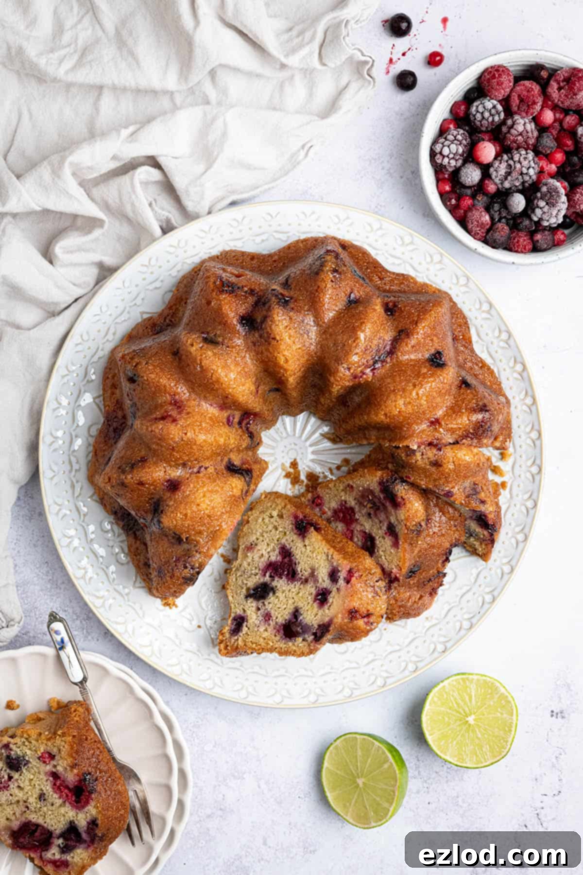 Vegan Berry Lime Bundt Cake 4 featured 5446