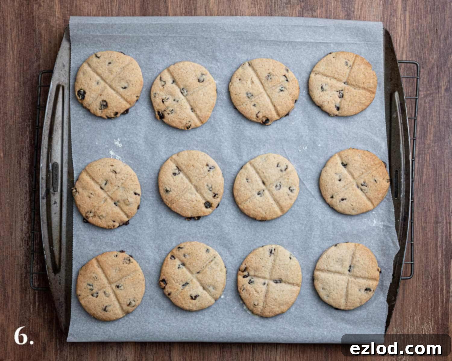 Homestyle Vegan Soul Cakes 10 Step 6, the baked soul cakes.