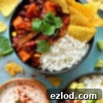 Effortless Veggie Chili and 5 Smart Leftover Dishes 7 Easy veggie chilli recipe - a quick, easy, healthy and delicious recipe for vegan chilli and five ways to use up leftovers.