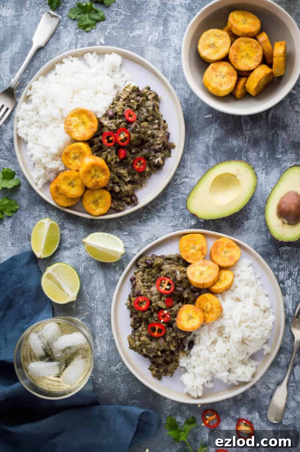 Aromatic Caribbean Medley with Coconut Rice and Sweet Plantain 1 Spiced black beans and callaloo with coconut rice and plantain - beans and greens is a super quick, simple and healthy vegan meal that tastes great and is perfect for #MeatFreeMondays! #vegan #plantbased #healthy #Jamaican