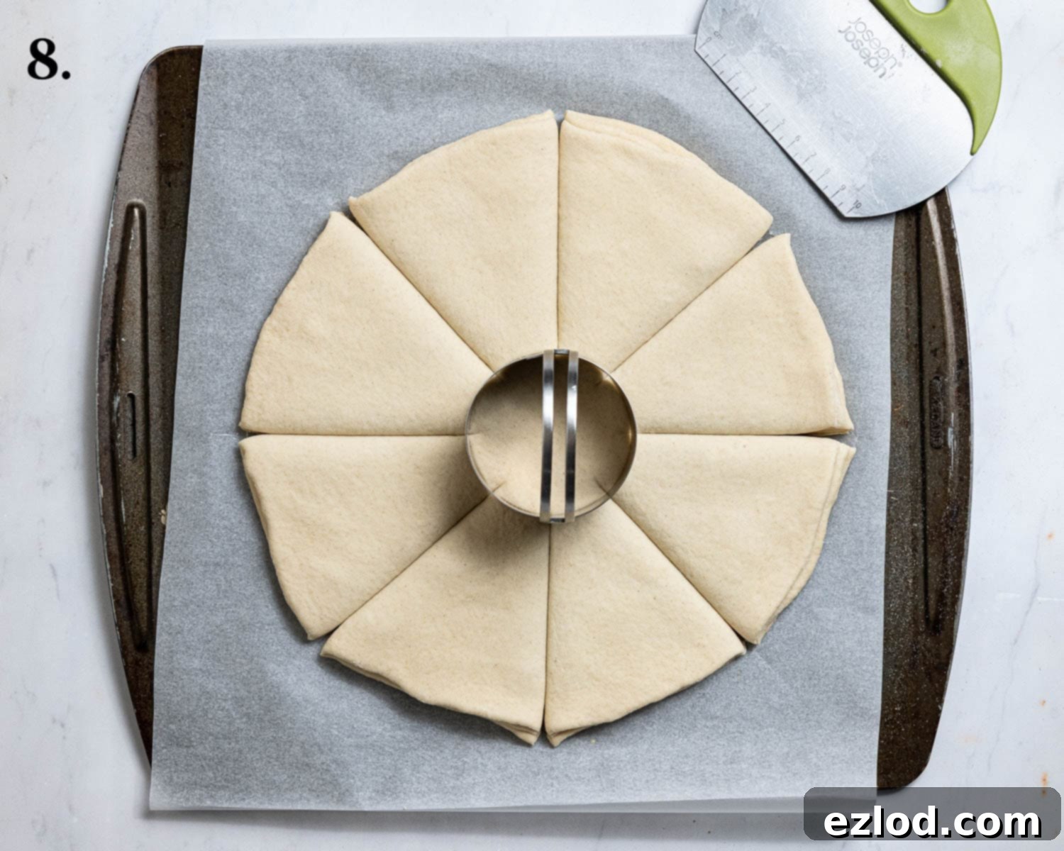 Vegan Cinnamon Star Bread 12 Step 8, the dough divided into eighths.