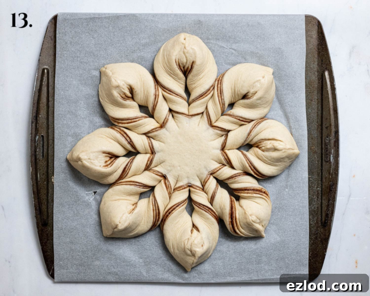 Vegan Cinnamon Star Bread 17 Step 13, the star bread after rising.