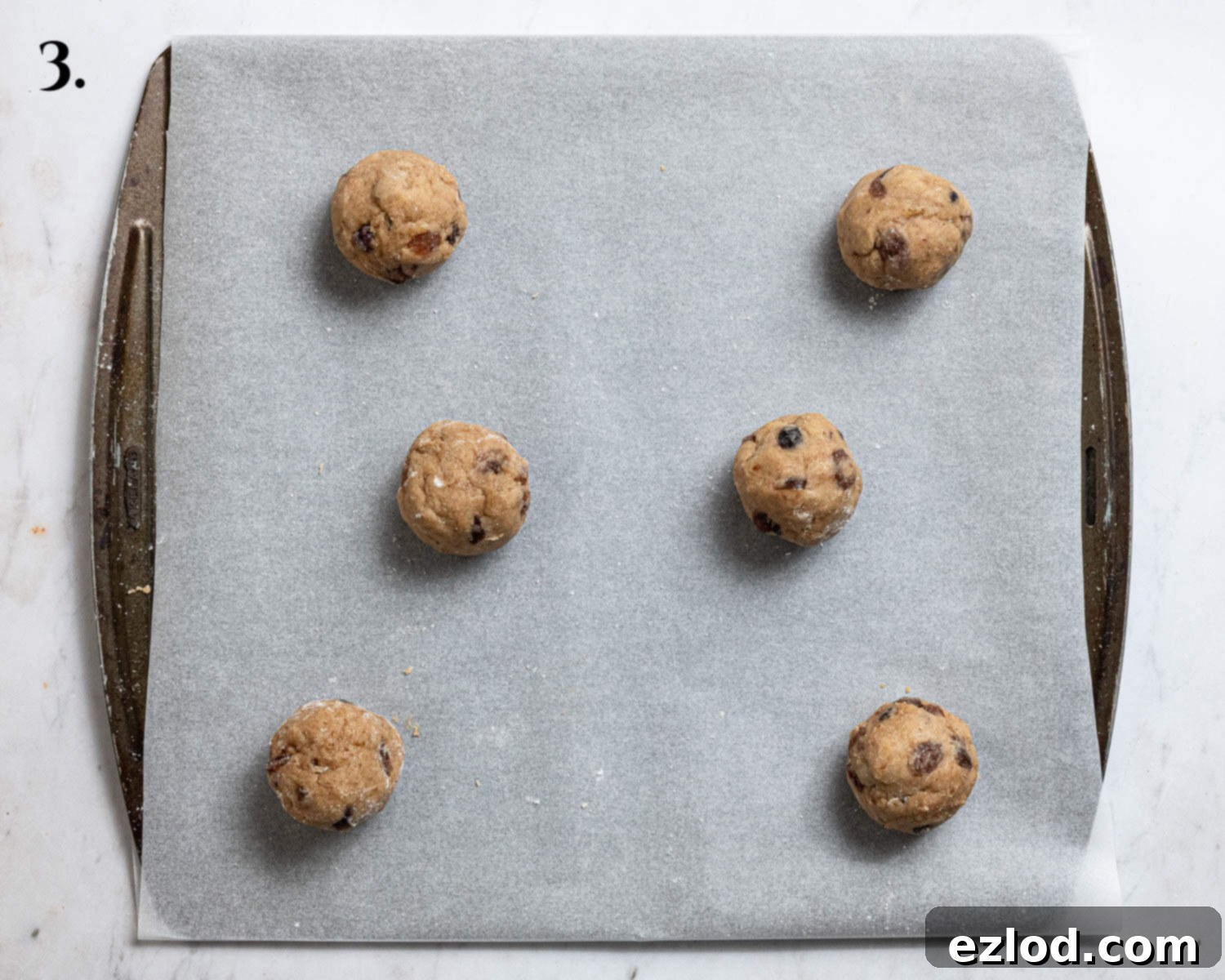 Step 3, the cookie dough rolled into balls.