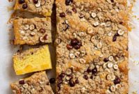 Vegan Peach Crumble Delight